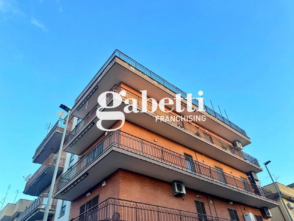 Appartamento in vendita a Roma, Ponte Di Nona, Torre Angela - foto 2