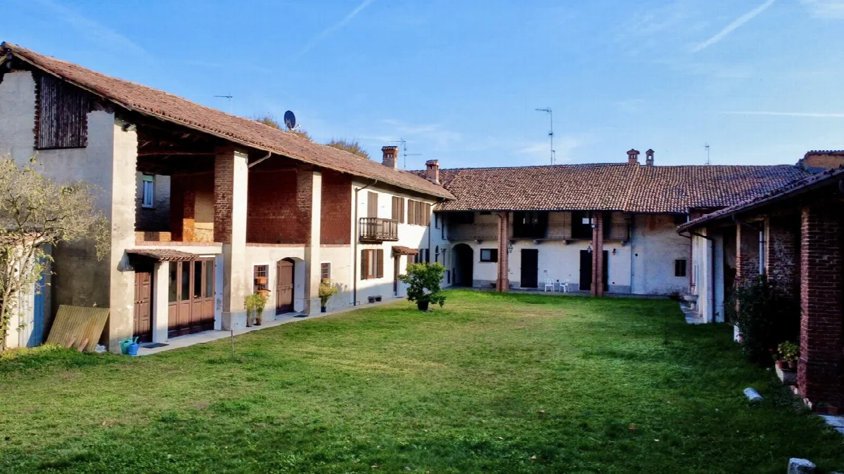 Rustico/Casale in vendita a Dorno - foto 3