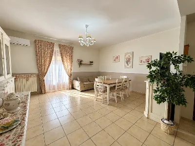 Appartamento in vendita a Marino - foto 2