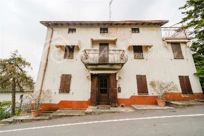 Appartamento a Medesano