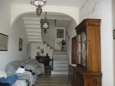 Casa Indipendente a Carrara