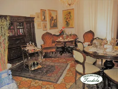 Appartamento in vendita a Carrara, Centro - foto 3