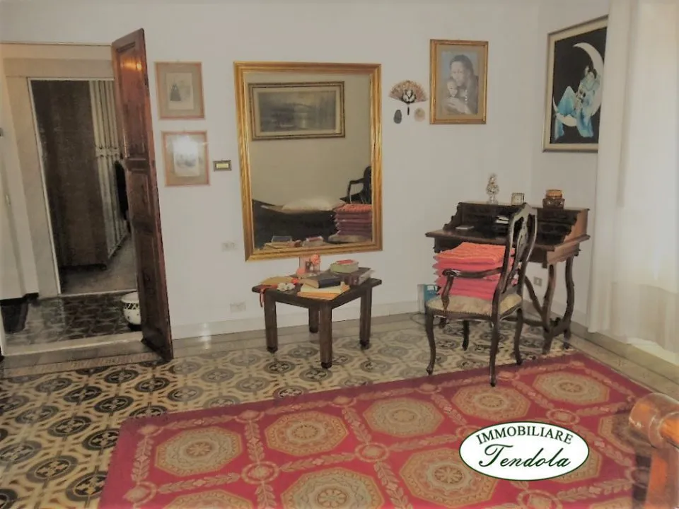 Appartamento in vendita a Carrara, Centro - foto 5