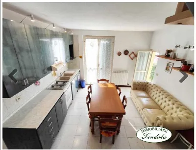 Appartamento in vendita ad Ameglia - foto 1