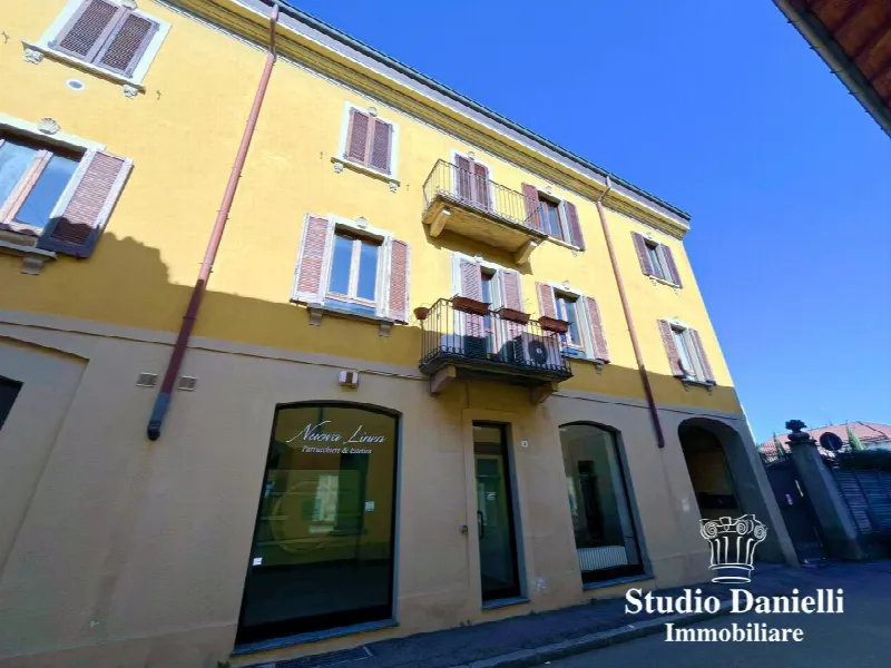 Ufficio in vendita a Carate Brianza - foto 1