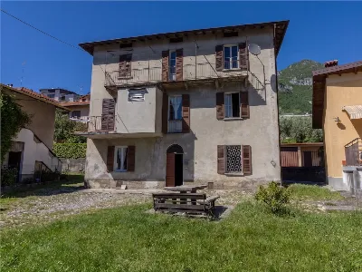 Appartamento in vendita a Mandello del Lar... - foto 2