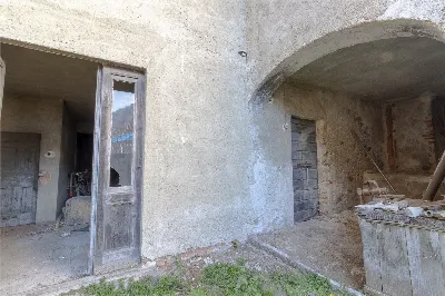 Casa Indipendente in vendita ad Abbadia La... - foto 4