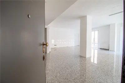 Ufficio in vendita a Lecco, Centro, Lungol... - foto 5