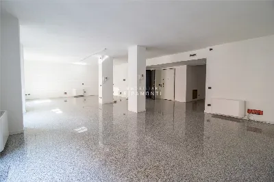 Ufficio in vendita a Lecco, Centro, Lungol... - foto 9
