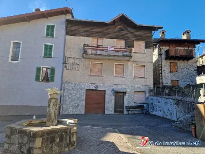 Casa Indipendente a Edolo