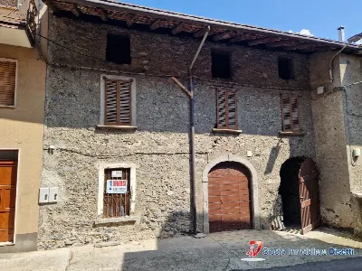 Casa Indipendente in vendita a Losine - foto 3