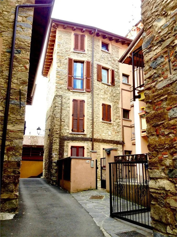 Appartamento in vendita a Colle Brianza - foto 1