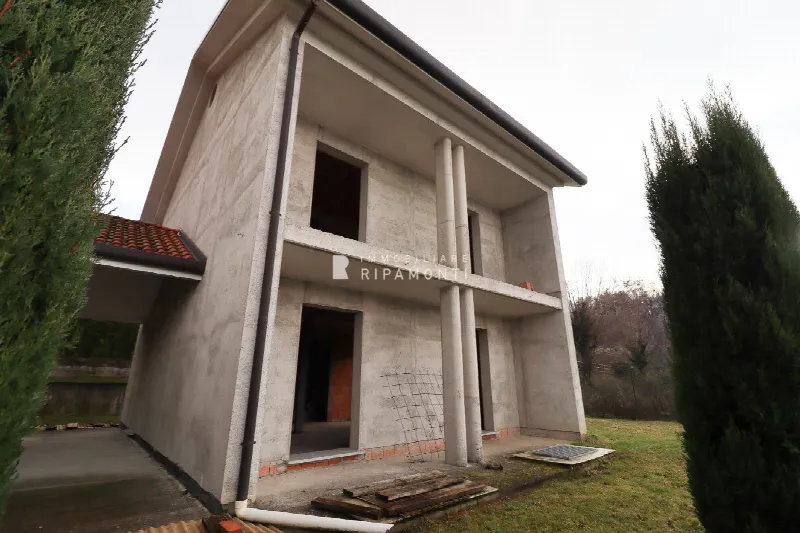 Villa in vendita a Oggiono - foto 1
