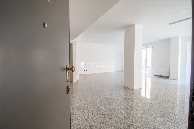 Ufficio in vendita a Lecco, Centro, Lungol... - foto 9