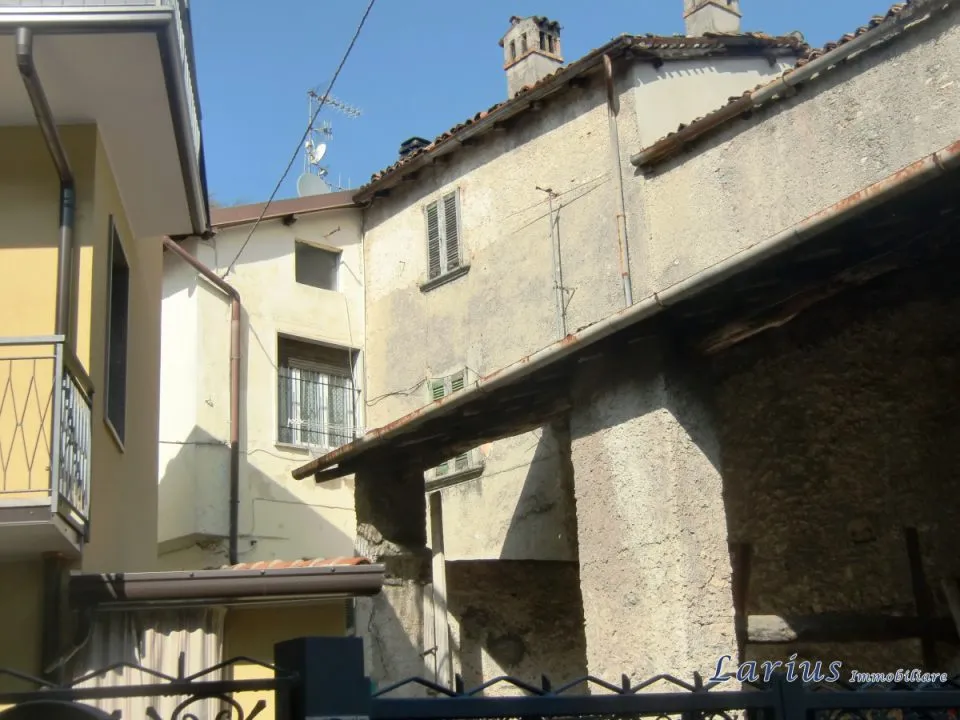 Casa Indipendente in vendita a Valbrona - foto 4
