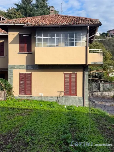 Casa Indipendente in vendita a Erba - foto 8