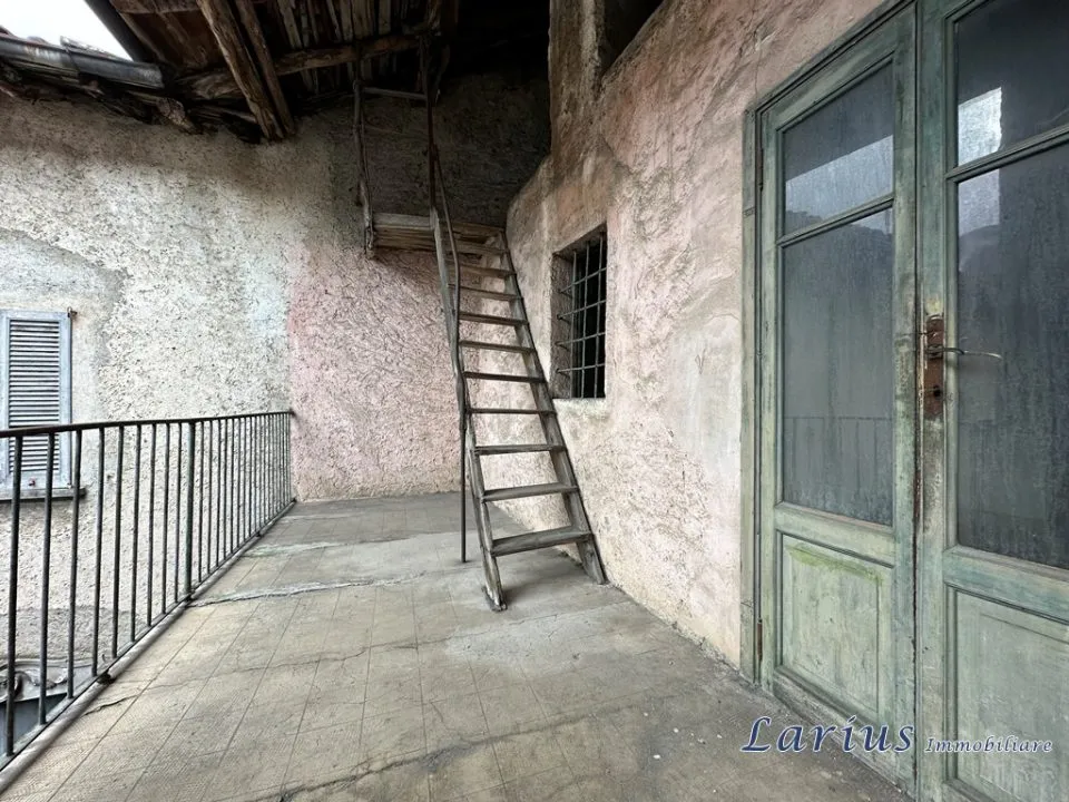 Casa Indipendente in vendita a Valbrona - foto 4