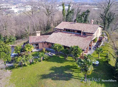Villa in vendita a Cesana Brianza - foto 3