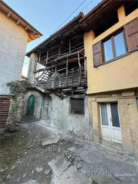 Rustico/Casale in vendita a Valbrona - foto 3