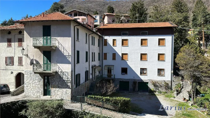 Appartamento in vendita ad Asso - foto 1