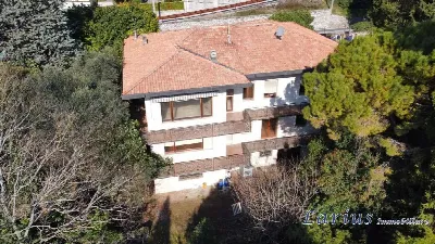 Villa in vendita a Ponte Lambro - foto 4