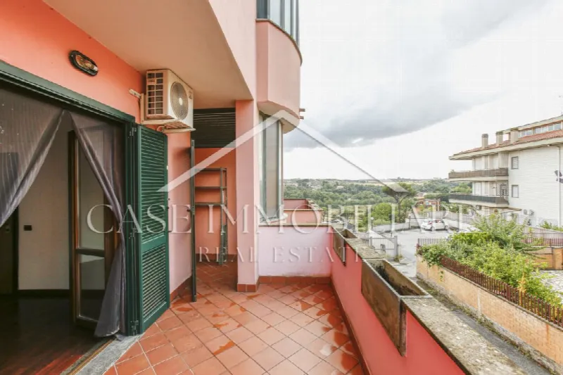Appartamento in vendita a Roma, Labaro, Prima Porta, Valle Muricana - foto 1