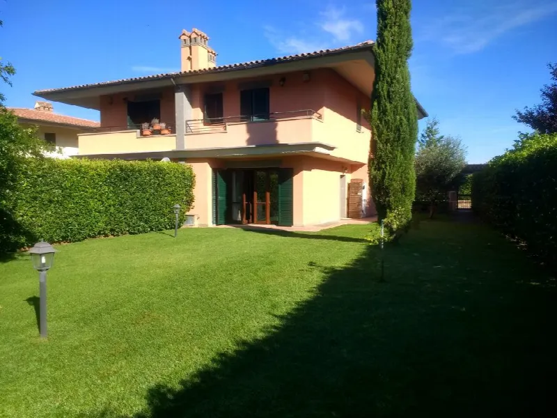 Appartamento in vendita a Monterosi - foto 1