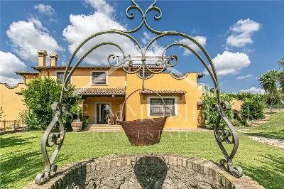 Villa in vendita a Sacrofano - foto 1