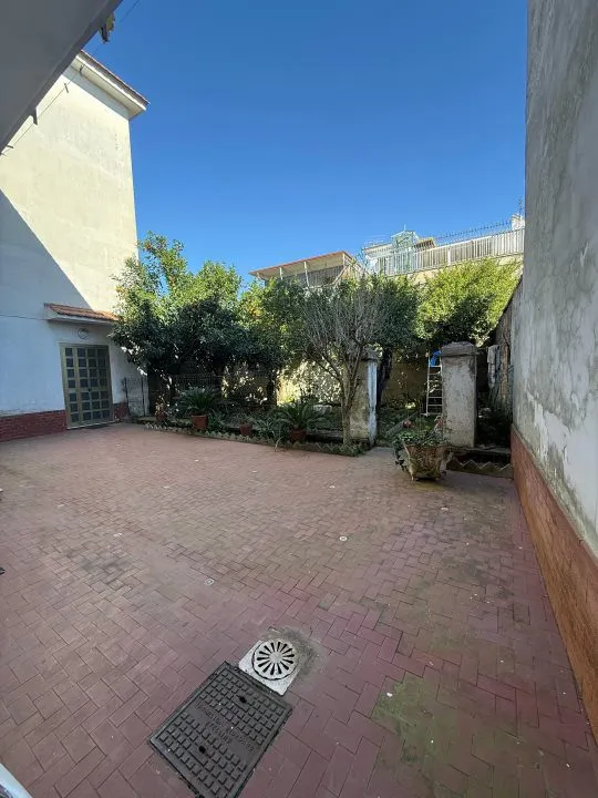 Casa Indipendente in vendita ad Afragola - foto 2