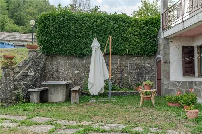 Casa Indipendente in vendita a Zeri - foto 4