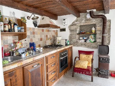 Rustico/Casale in vendita a Zeri - foto 3