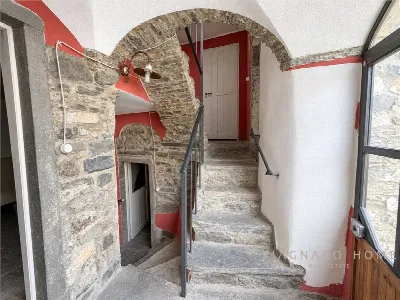 Rustico/Casale in vendita a Zeri - foto 4