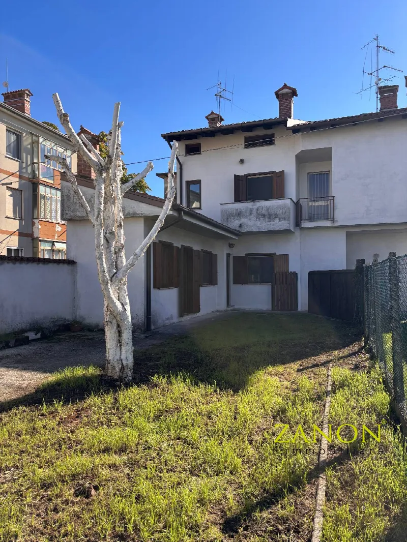 Casa Indipendente in vendita a Gorizia - foto 1