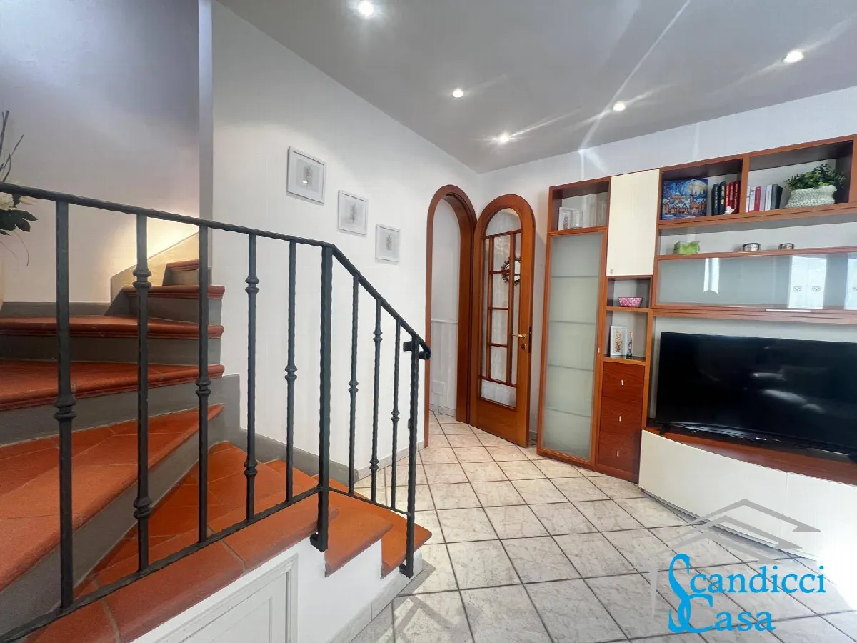 Casa Indipendente in vendita a Lastra a Signa - foto 3