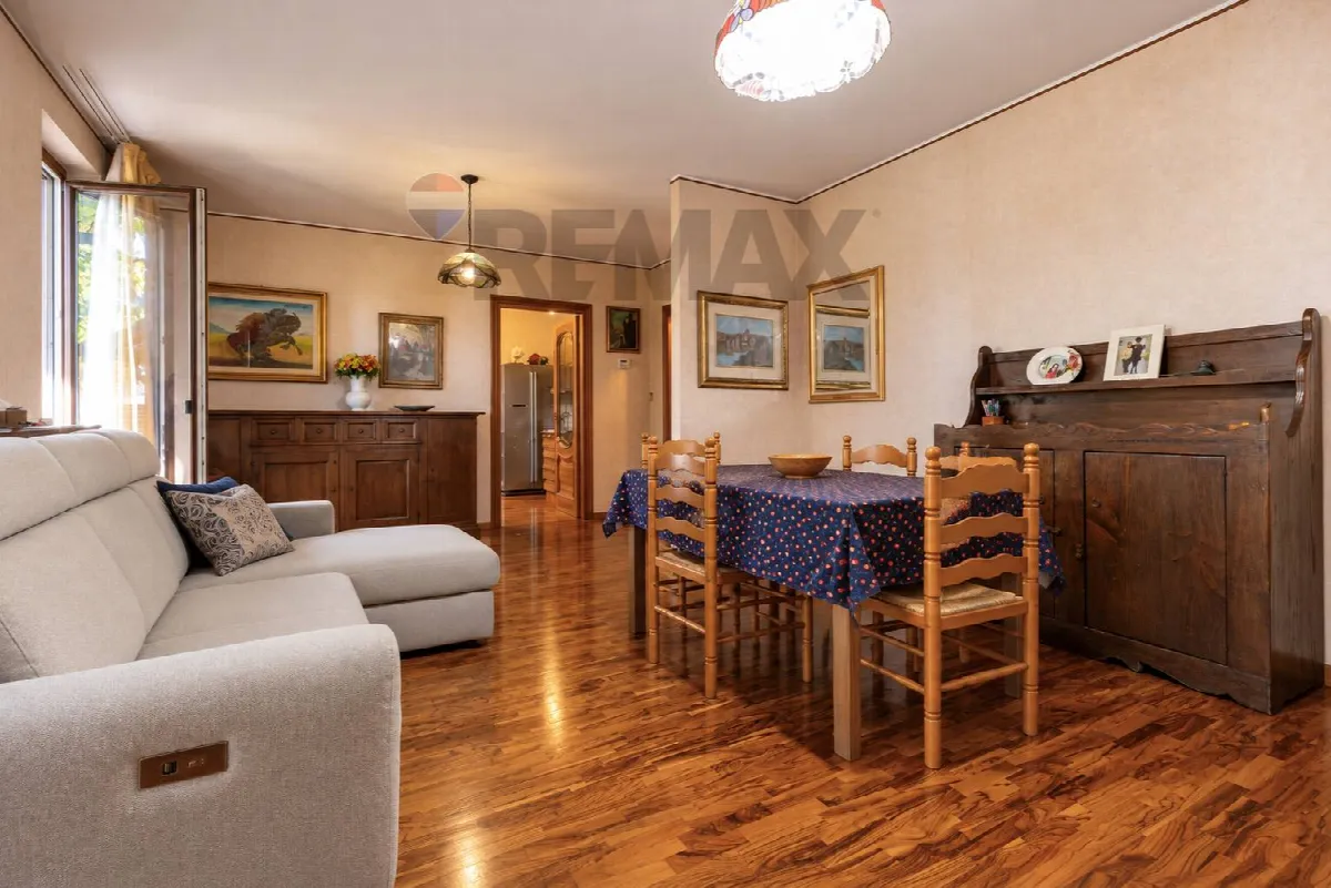 Villa in vendita a Castronno - foto 4