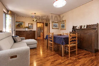 Villa in vendita a Castronno - foto 4