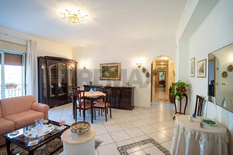 Appartamento in vendita ad Aci Catena - foto 1