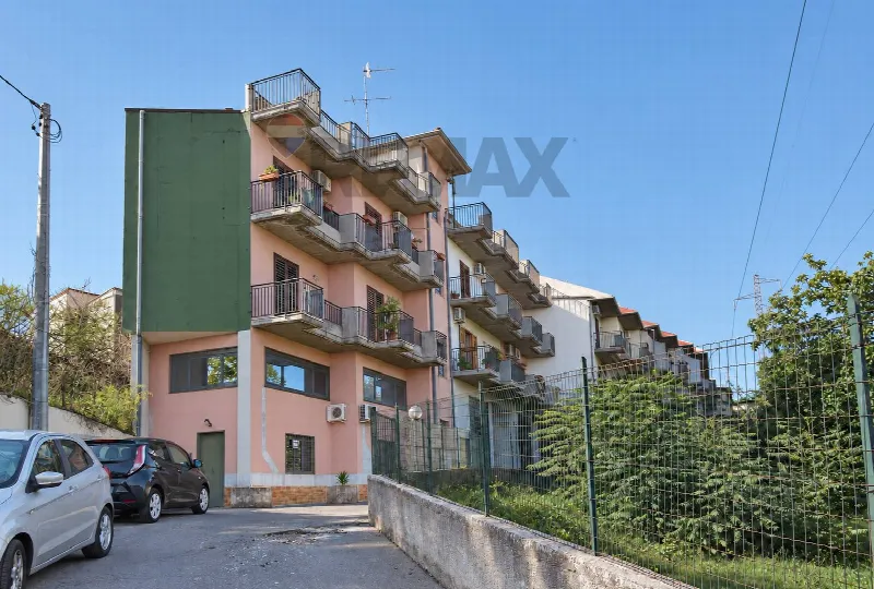 Appartamento in vendita ad Acireale - foto 1