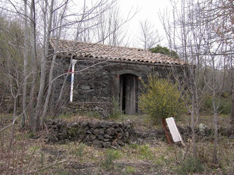 Rustico/Casale in vendita a Milo - foto 1