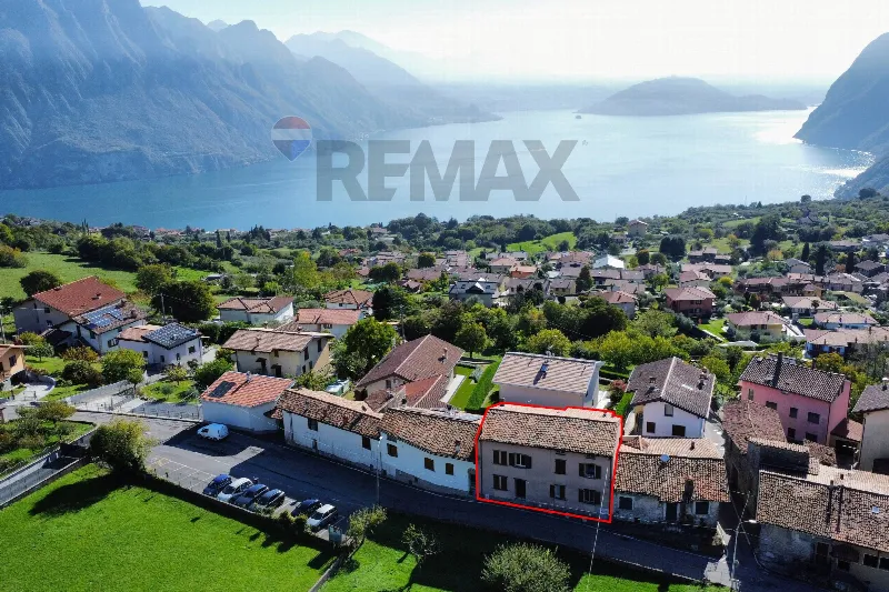 Appartamento in vendita a Solto Collina - foto 1
