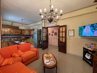 Appartamento in vendita ad Avellino, Valle... - foto 2