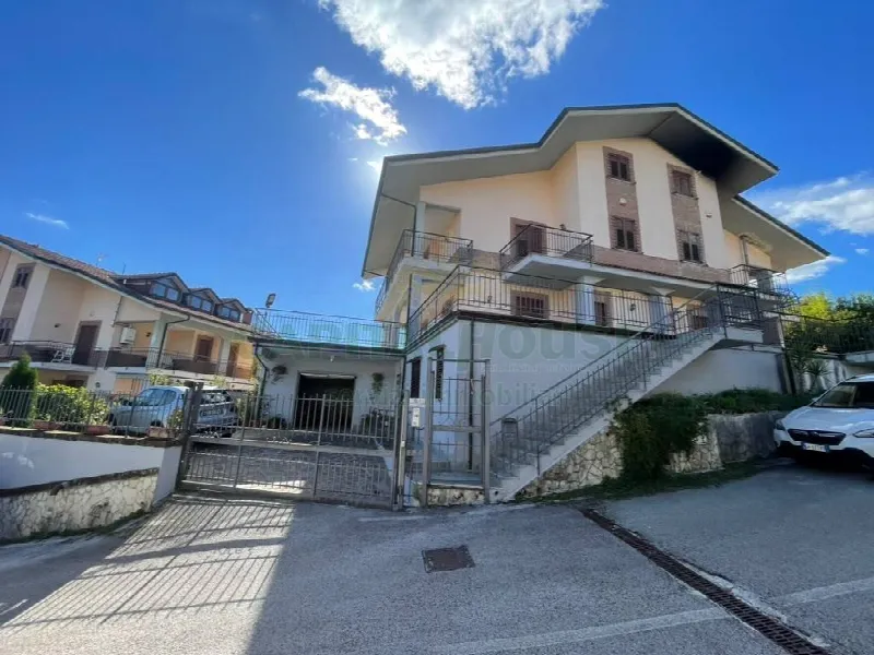 Villa in vendita ad Avellino, Quattrograna, Bellizzi, Sant'oronzo - foto 1