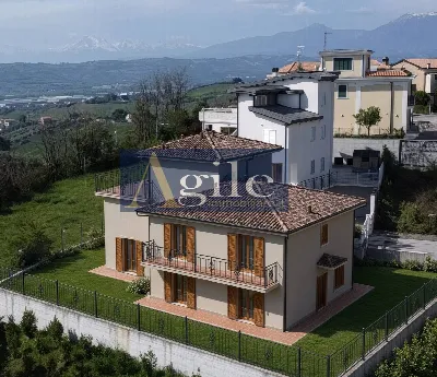 Villa in vendita a Monteprandone - foto 1