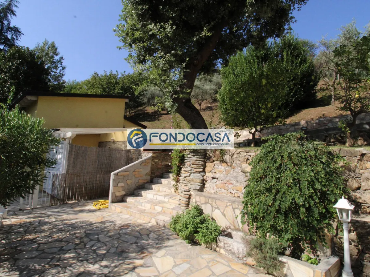 Casa Indipendente in vendita a Pietrasanta - foto 2