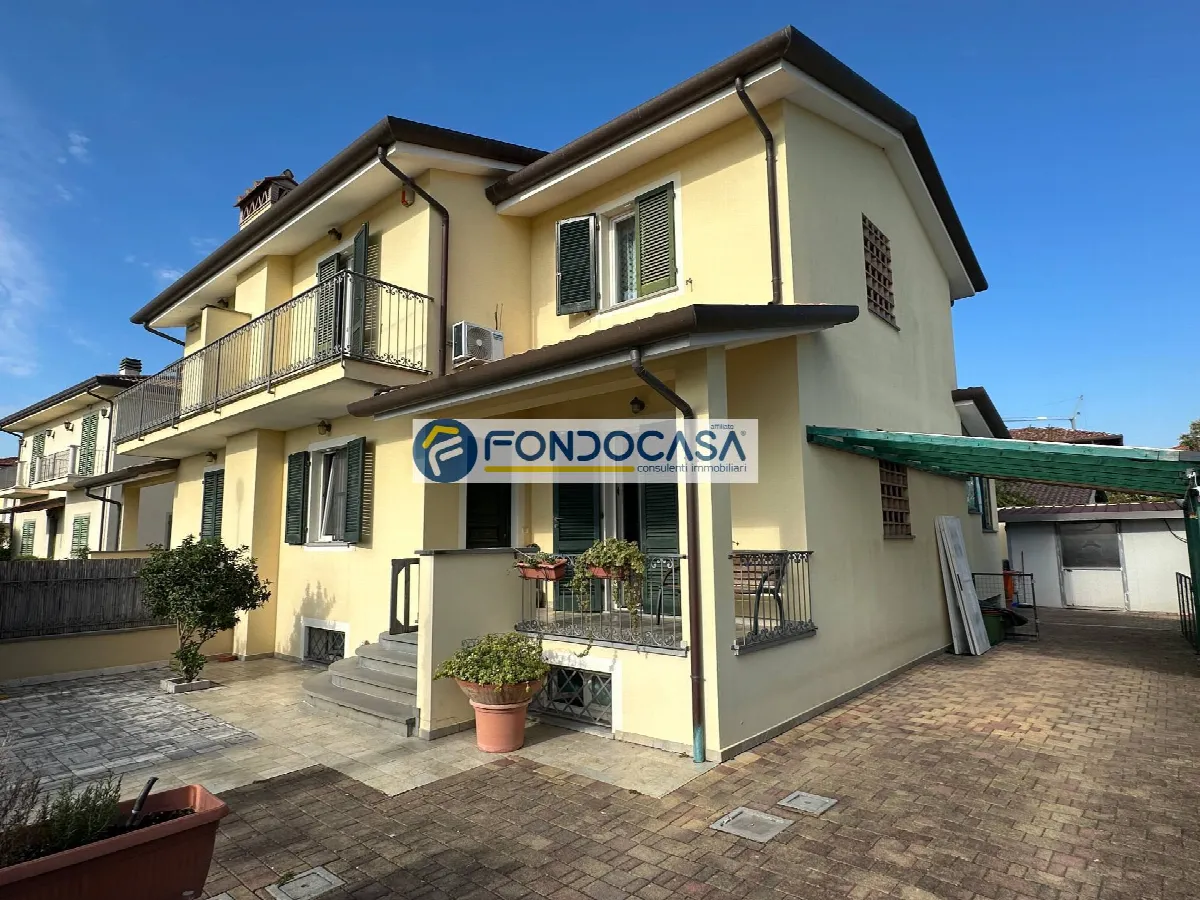 Casa Indipendente in vendita a Camaiore - foto 3
