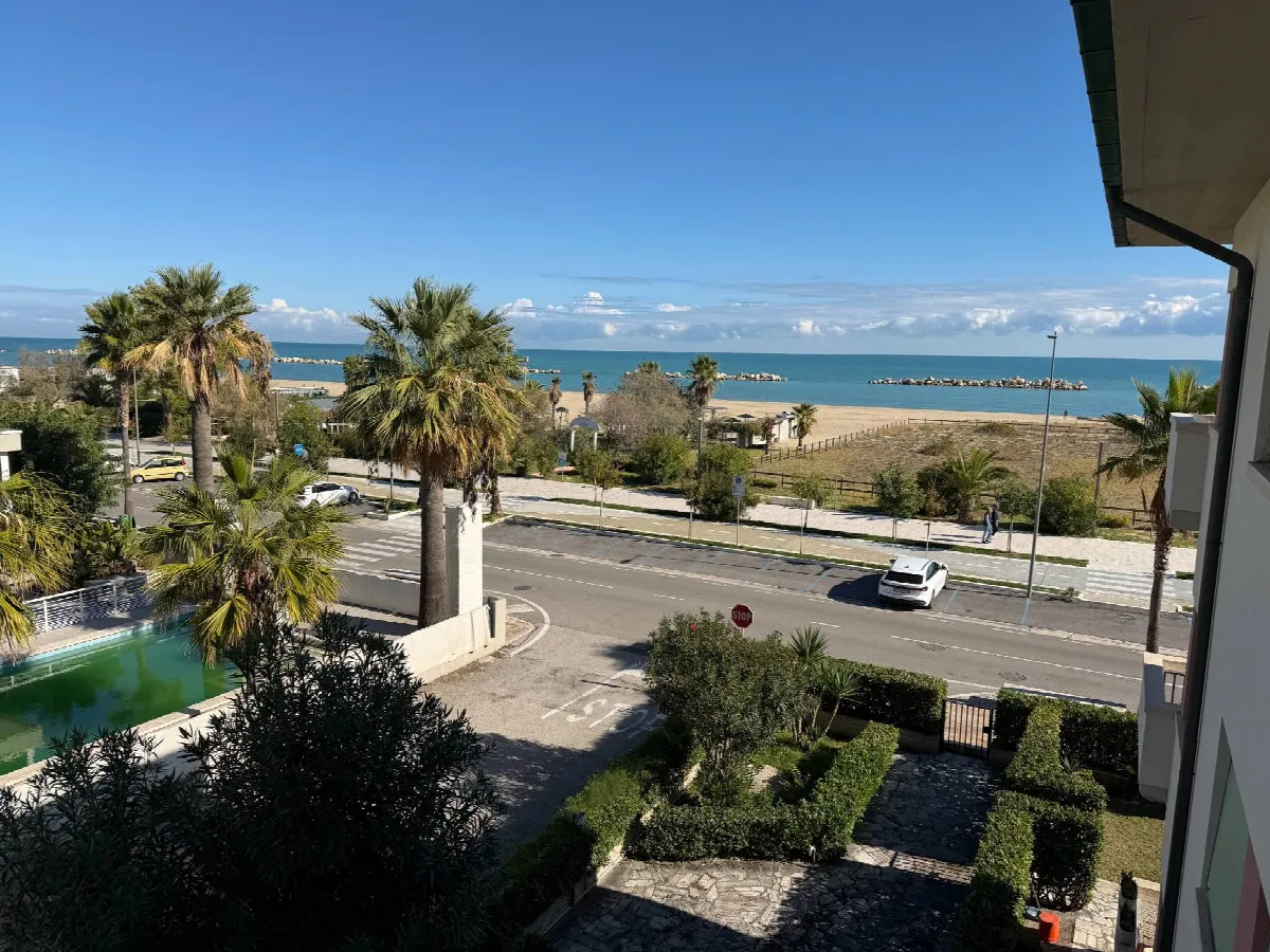 Appartamento in vendita ad Alba Adriatica - foto 2
