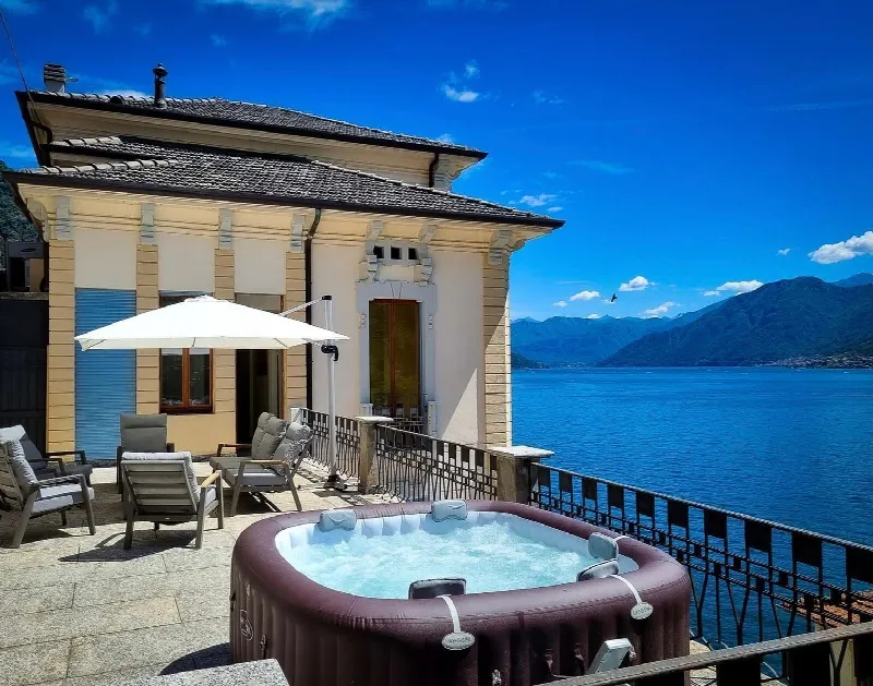 Villa in vendita ad Argegno - foto 1