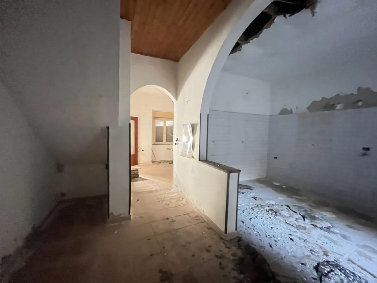 Casa Indipendente in vendita a Barcellona Pozzo di Gotto - foto 2