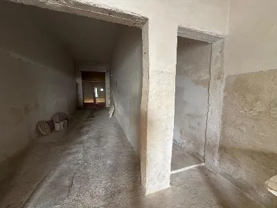 Palazzo/Stabile in vendita a Pulsano - foto 6