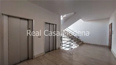 Ufficio in vendita a Modena, Villaggio Gia... - foto 1